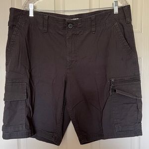 Sonoma Good For Life Flex-wear.  Mens Black Cargo Shorts Size 38